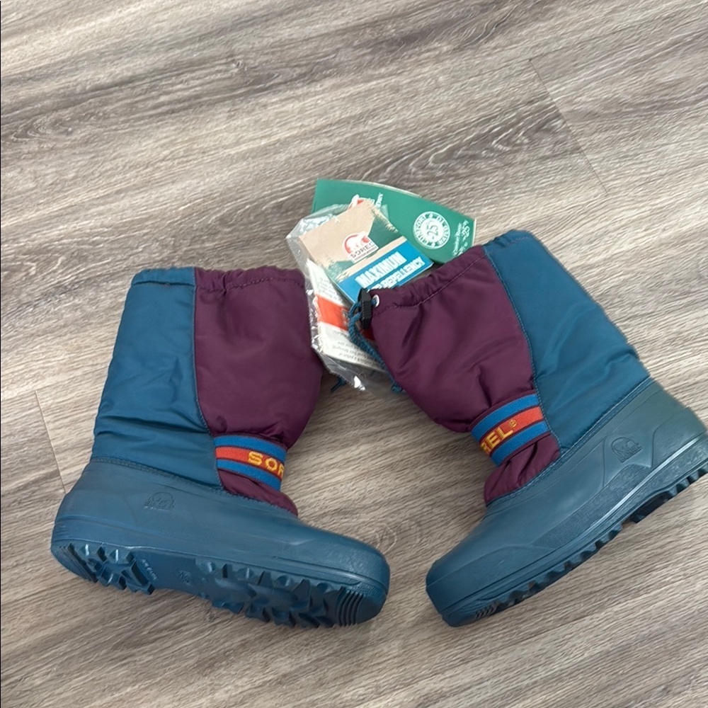 Sorel Kids Teal & Purple Winter Boots 6 Canadian original Waterproof RETRO - Picture 2 of 8